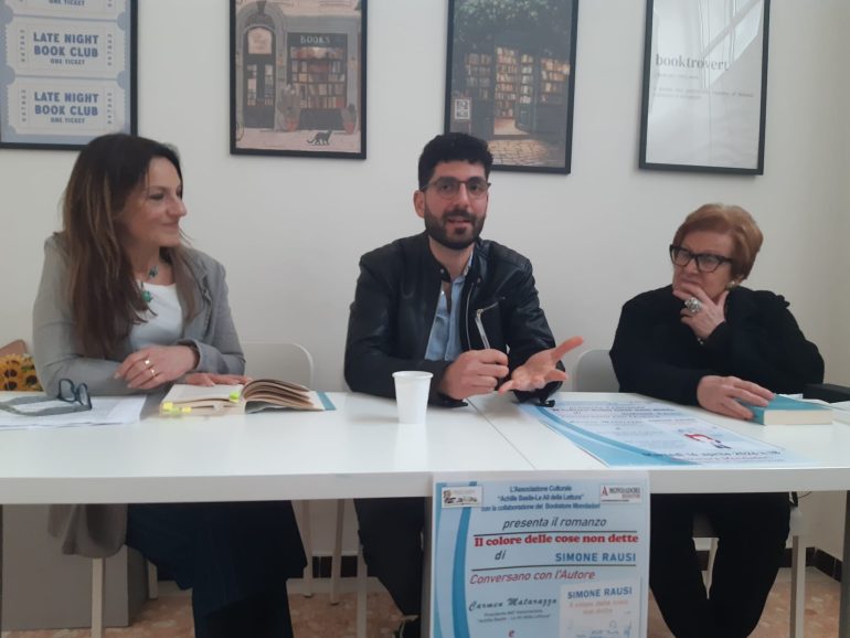 Castellammare, presentazione libro “Il Colore Delle Cose Non Dette” di Simone Rausi al Bookstore Mondadori