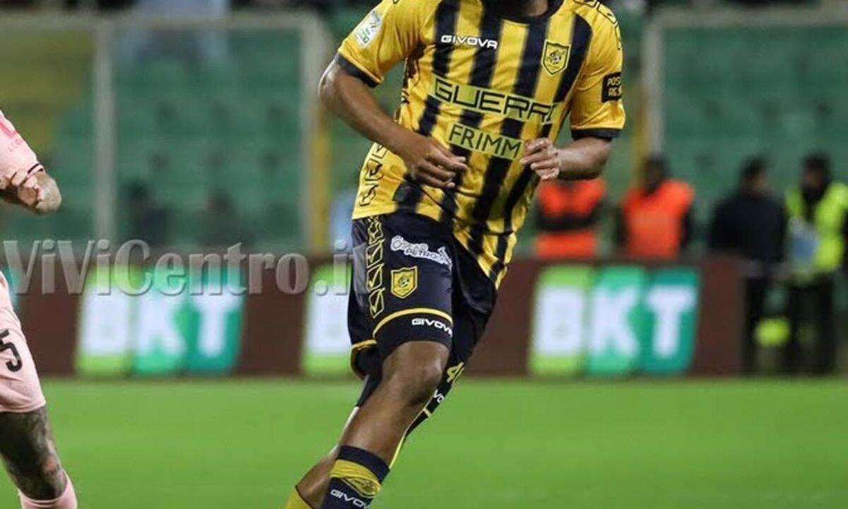 Juve Stabia, Salim Diakité: Da esubero a Palermo a trascinatore a Castellammare per una nuova storia d’amore