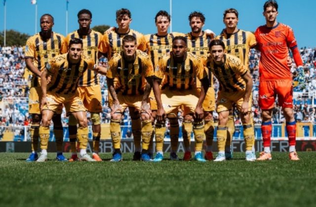 Juve Stabia, un punto che vale oro: all’Adriatico trionfano il cuore e la mentalità delle Vespe