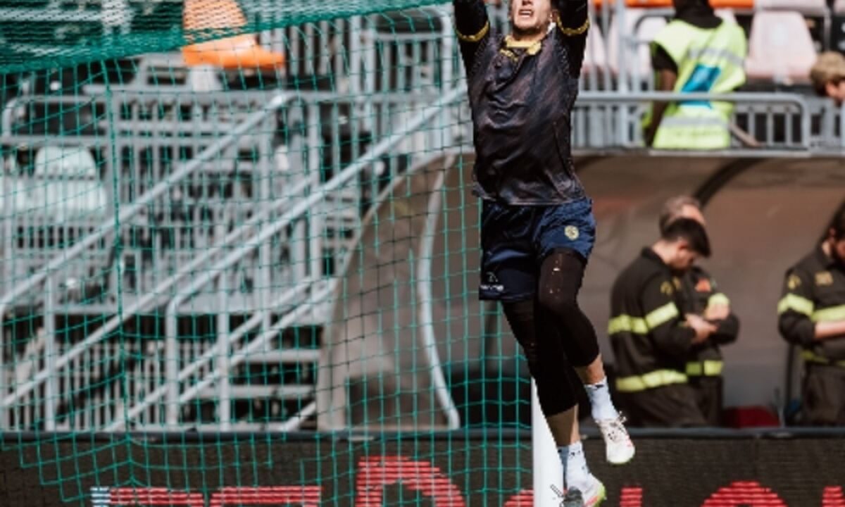 Juve Stabia, valigie pronte per Confente: Nel suo futuro ci sarebbe il Pisa. Individuato il nuovo portiere