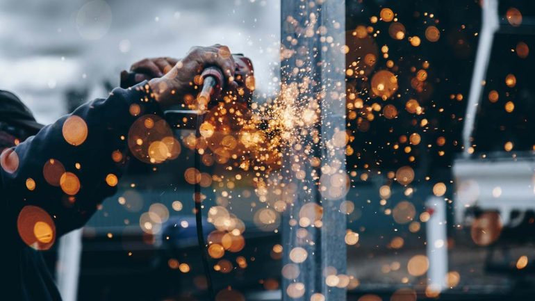 Lean Manufacturing e metodologia 5S: come eliminare i tempi morti e migliorare l’ergonomia in postazione