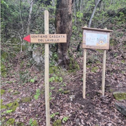 totem cascata Rio Lavello