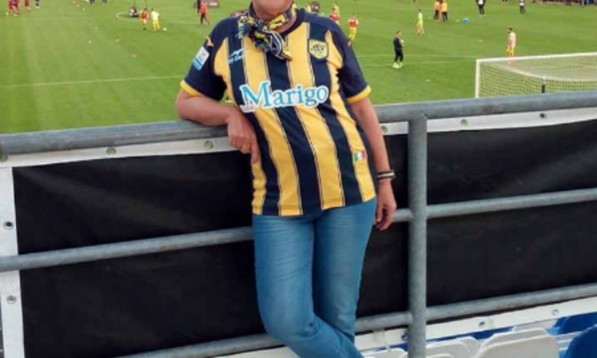 Juve Stabia, Caterina Tramparulo una Vespa rosa: Stabiese emigrata al Nord ma sempre al fianco della squadra