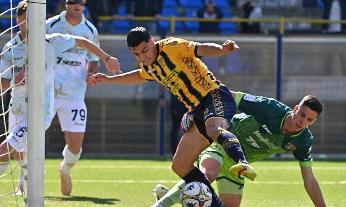 Juve Stabia – Frosinone (0-1): Le pagelle ai calciatori gialloblù