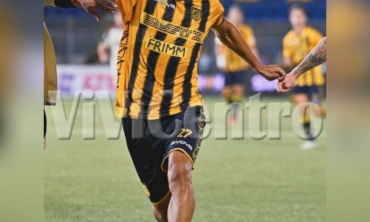 Juve Stabia, riecco Leonardo Candellone: standing ovation al Menti per il ritorno del Capitano