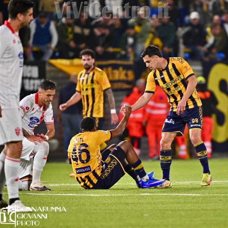 La Juve Stabia perde Diakitè per la gara di ritorno ma non la voglia di sognare: a Monza serviranno gli eroi
