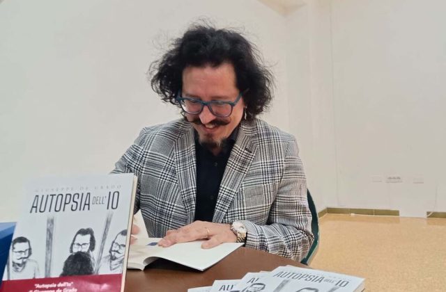 Circolo Velico Stabia: Grande partecipazione per la presentazione di “Autopsia dell’io” di Giuseppe De Grado