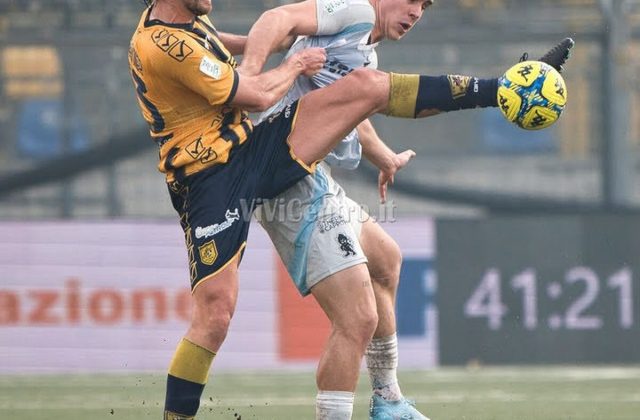 Juve Stabia, Marco Varnier riparte dal Südtirol: Matteo Lovisa lo riabbraccia dopo l’esperienza in gialloblù