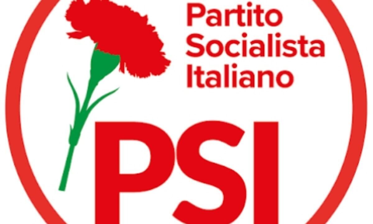 Castellammare, i Socialisti salutano l’apertura del nuovo infopoint turistico a Palazzo Farnese