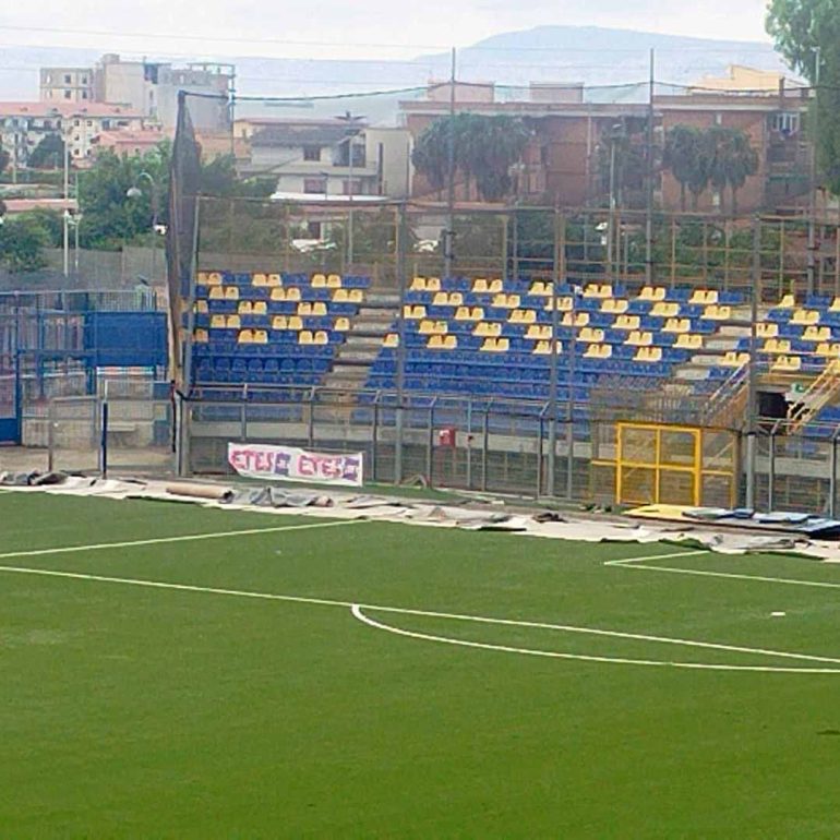 Juve Stabia, lavori al Menti: Continuano a rilento. Incubo inizio stagione a Piacenza? Bisogna fare in fretta