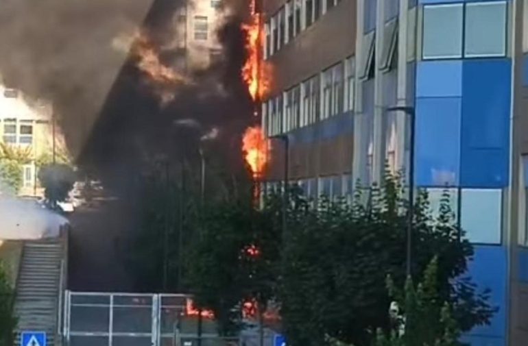 Napoli, incendio all’Ospedale del Mare: fumo nero e reparti evacuati
