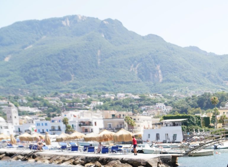 Doppio guasto elettrico a Ischia, 2.500 utenze senza energia