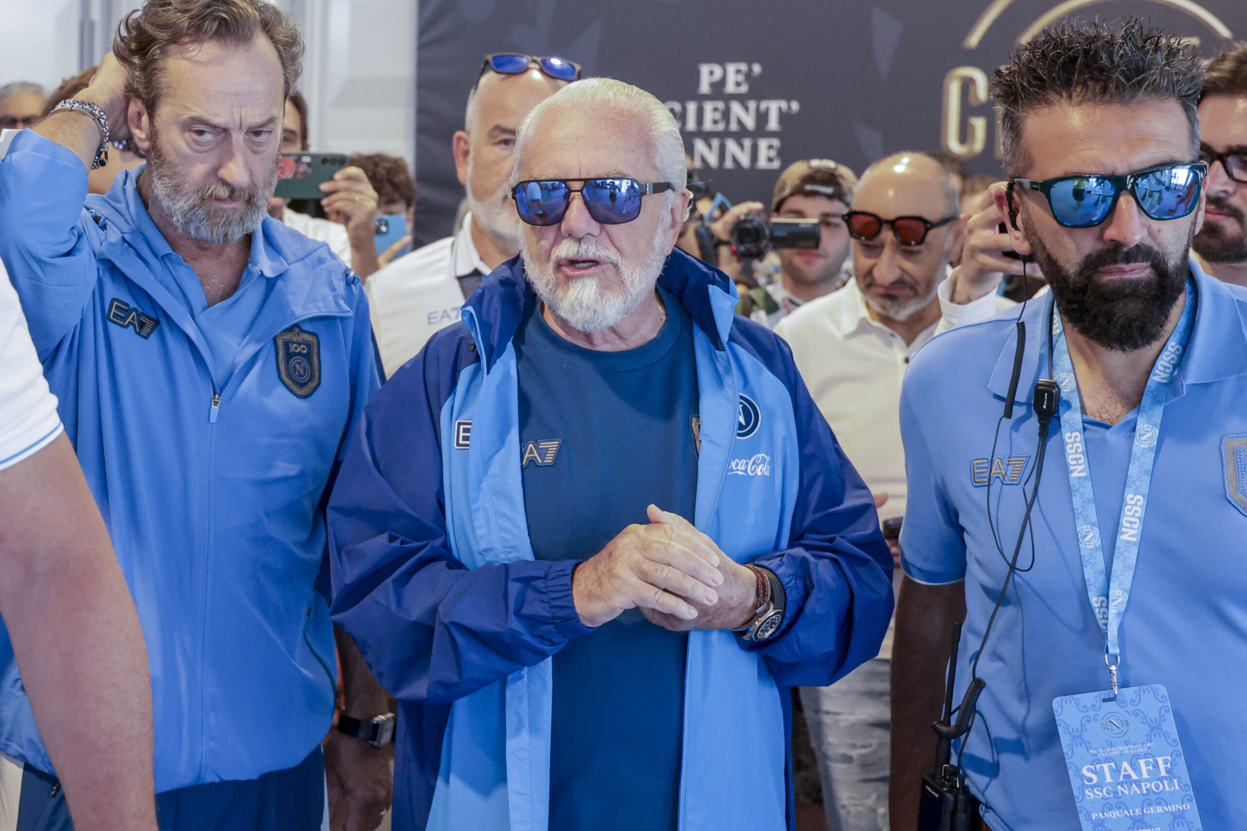 De Laurentiis gela Dimaro: “Non siamo amati, per il ritiro valuteremo alternative”