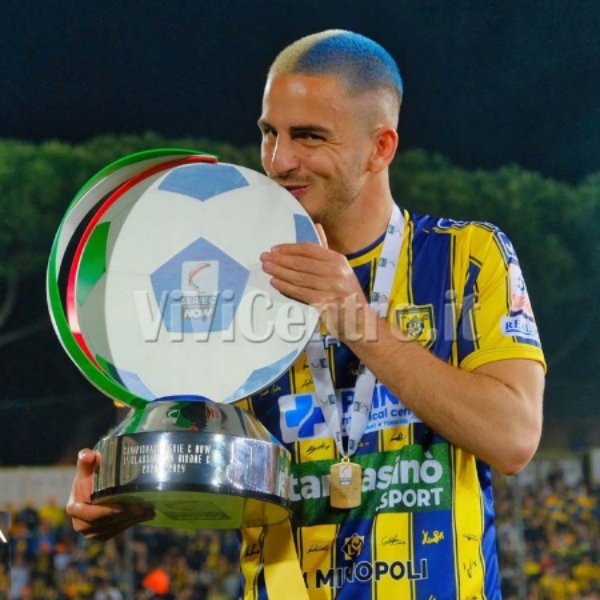 Juve-Stabia-AZ-Picerno-Calcio-Serie-C-2023-2024-Premiazione-29-BUGLIO Insta