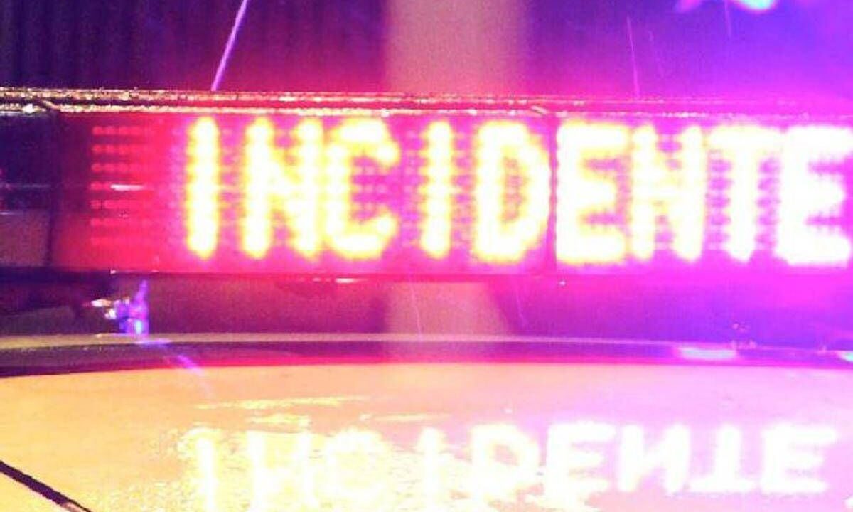 Roma, scontro tra auto e moto in via Boccea: morto un 33enne, ferito un altro centauro