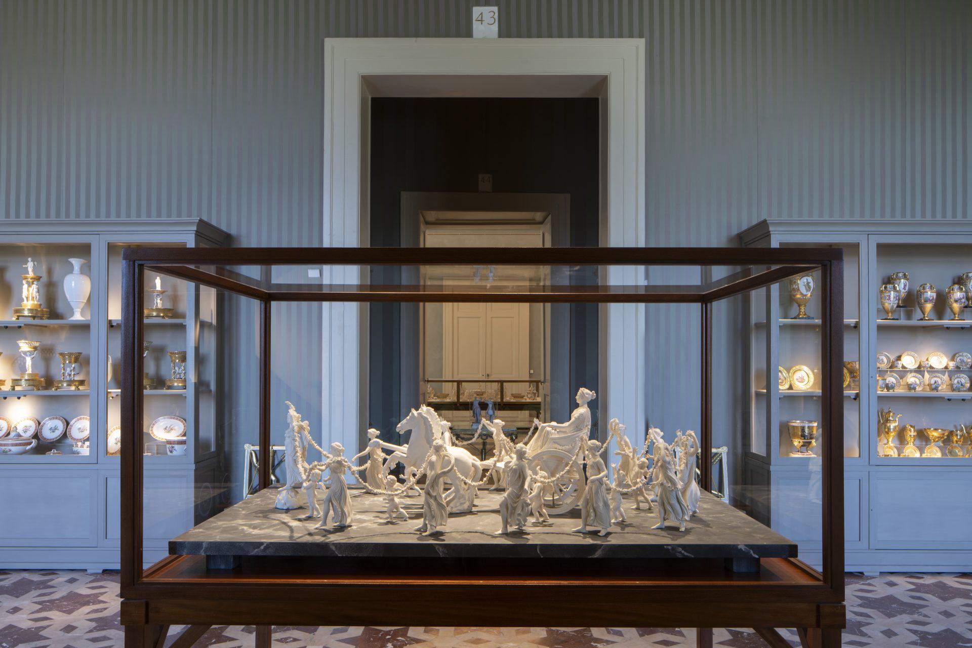 Capodimonte svela la sua Galleria delle Porcellane, 7000 tesori borbonici in mostra