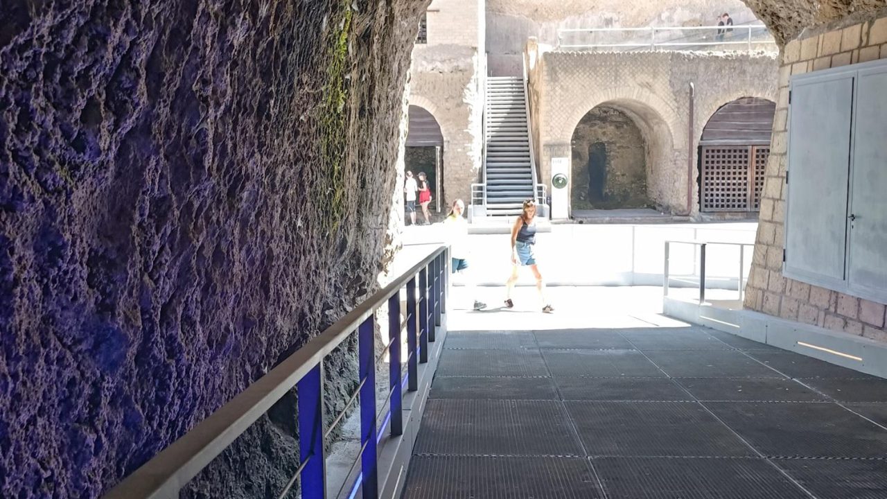 La Galleria Martusciello riapre le porte dell’Antica Spiaggia di Ercolano