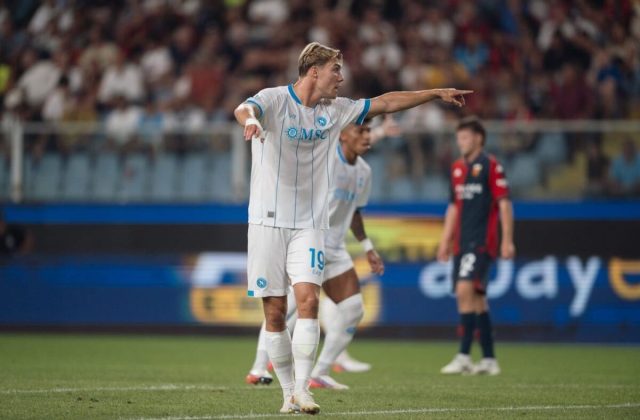 L’AZZURRO PENSIERO. Il Napoli parte col piglio giusto: superato il Genoa 0-2 a Marassi