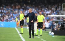 L’AZZURRO PENSIERO. Doccia fredda al Maradona: il Como sorprende il Napoli 1-2