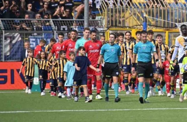 Juve Stabia – Pisa, trasferta al Romeo Menti vietata ai tifosi pisani