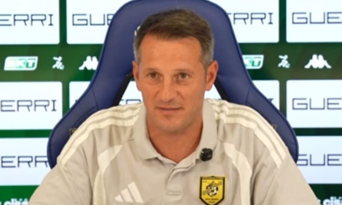 Palermo – Juve Stabia, De Giorgio alla vigilia: «Voglio vedere subito più coraggio rispetto a Frosinone»