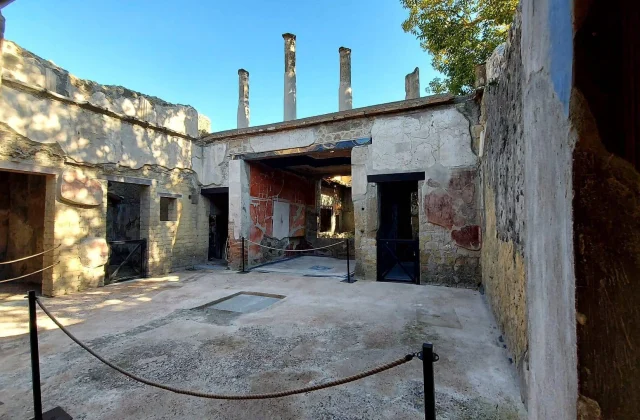 Dopo trent’anni riapre a Ercolano la Casa del Mobilio Carbonizzato