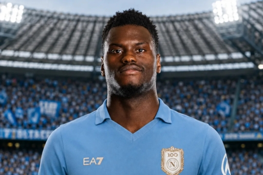 Badiashile-Napoli, è subito febbre da Maradona: il gigante francese pronto al debutto contro il Como