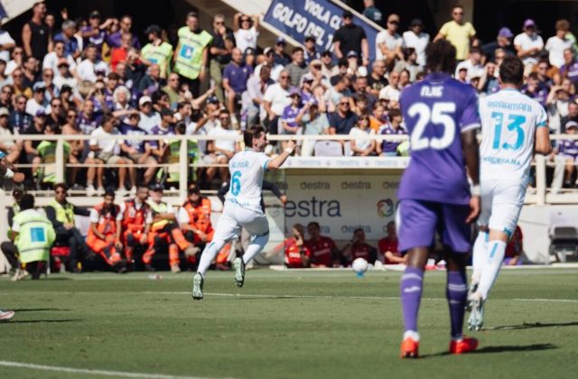 L’AZZURRO PENSIERO. Pari e rimpianti per il Napoli al Franchi: Gilmour spaventa la Viola, Jimenez firma l’1-1