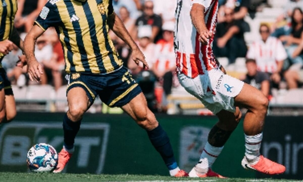 Juve Stabia, che carattere! A Vicenza le vespe conquistano un punto da grande squadra