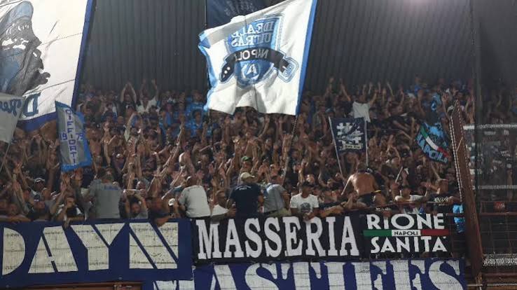 Tensione in casa Napoli: De Laurentiis chiude i commenti su X dopo una pioggia di contestazioni