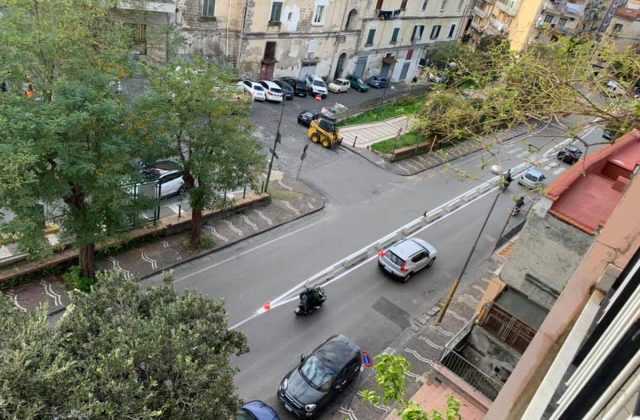 L’ultimo viaggio verso la campanella: Castellammare piange Emanuele, una giovane vita spezzata a 16 anni