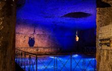 Galleria_borbonica_-_Cistern_and_switches_(Naples)