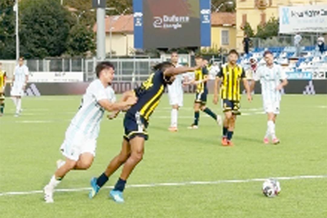 Kumi rigore Virtus Entella