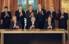 Le guerre non finiscono quando crediamo. La Bosnia e quella difesa europea che esiste già