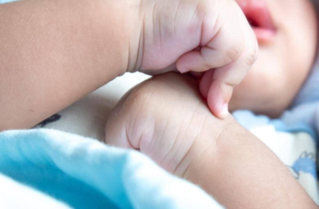 Manovra, arriva il salvadanaio per neonati: 100 euro ogni anno fino a 18 anni