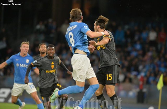 Napoli – Roma (3-3): Le foto dei protagonisti in campo