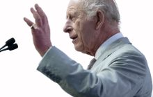 Re Carlo, secondo giorno ai Caraibi: i passi di danza dopo le scuse sulla schiavitù