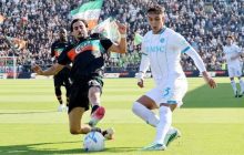 Il Napoli affoga anche in laguna: i tentativi azzurri sbattono sui guanti di Stankovic; il Venezia vince 1-0